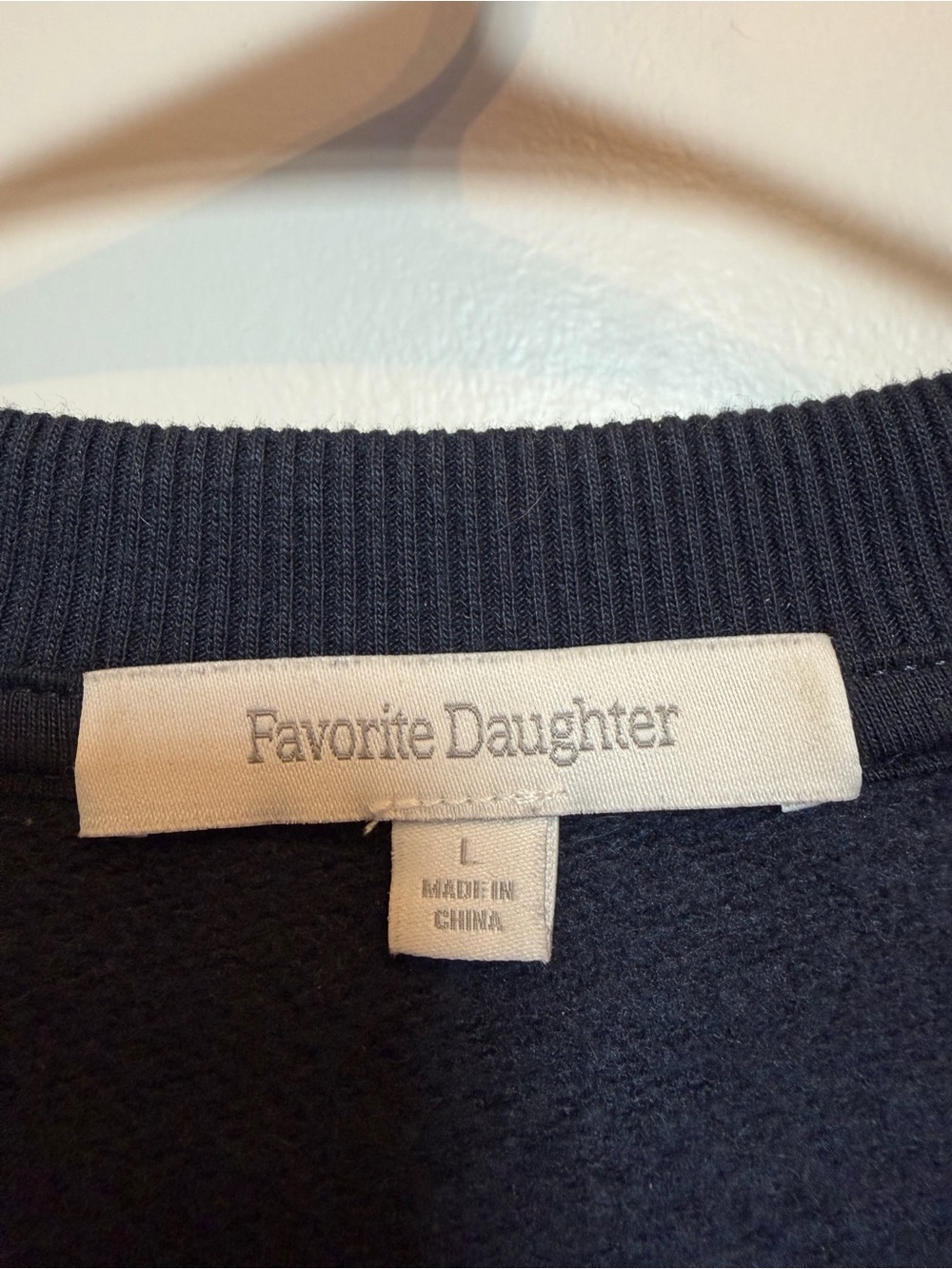 The Favorite Aunt Graphic Sweatshirt NWOT - Picture 7 of 7